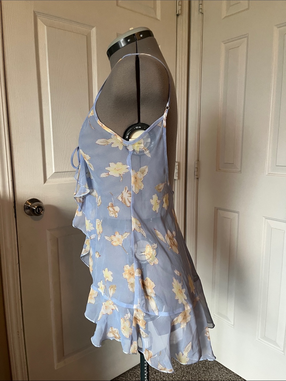 Premiere Amour Floral Chiffon Tie-Front Top, Blue & Butter Yellow, Size S - Picture 2 of 6